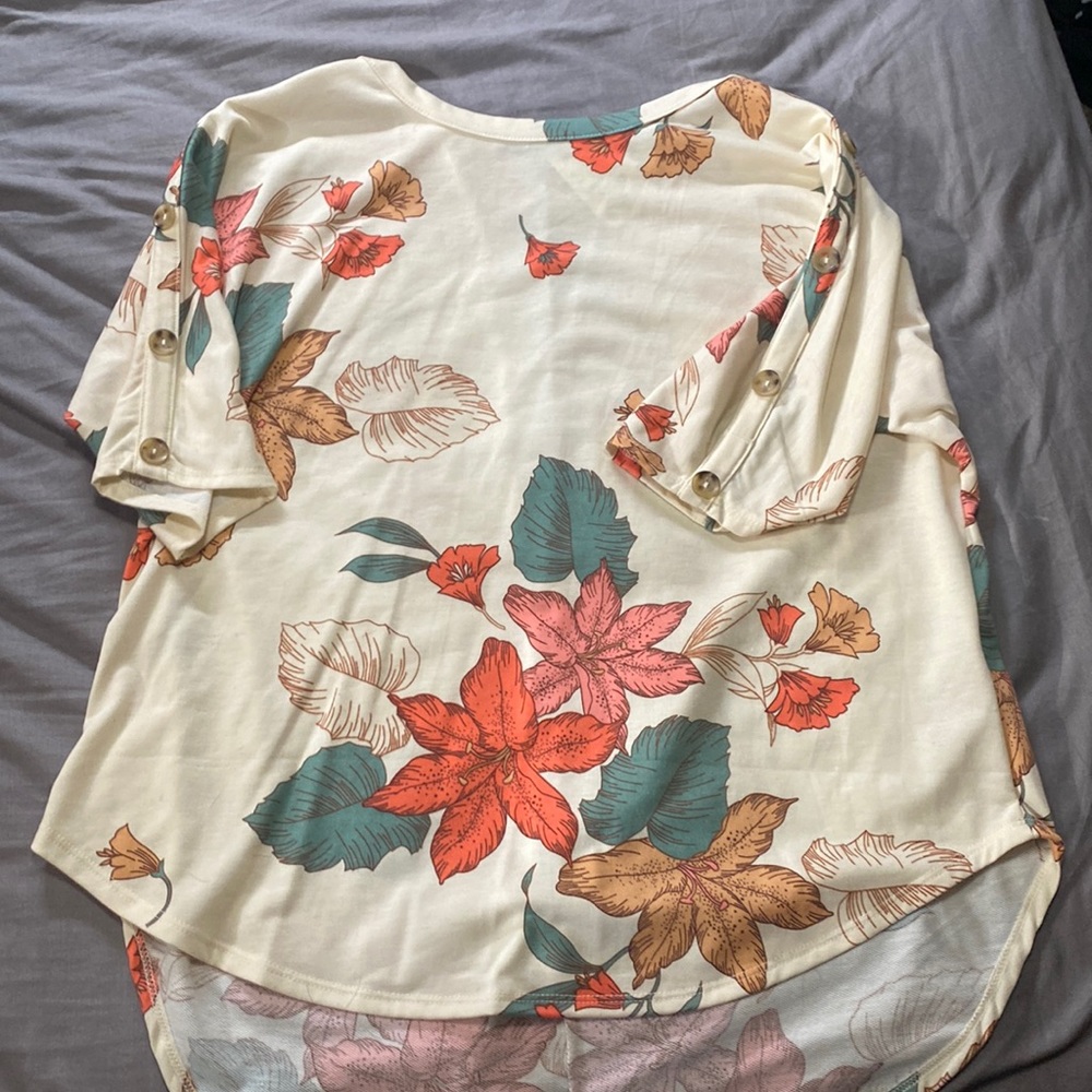 Kim & Cami short sleeve shirt